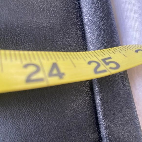 Pistola sz 18W Black Faux Leather Straight Leg High Waist Cropped Pants - Picture 11 of 12